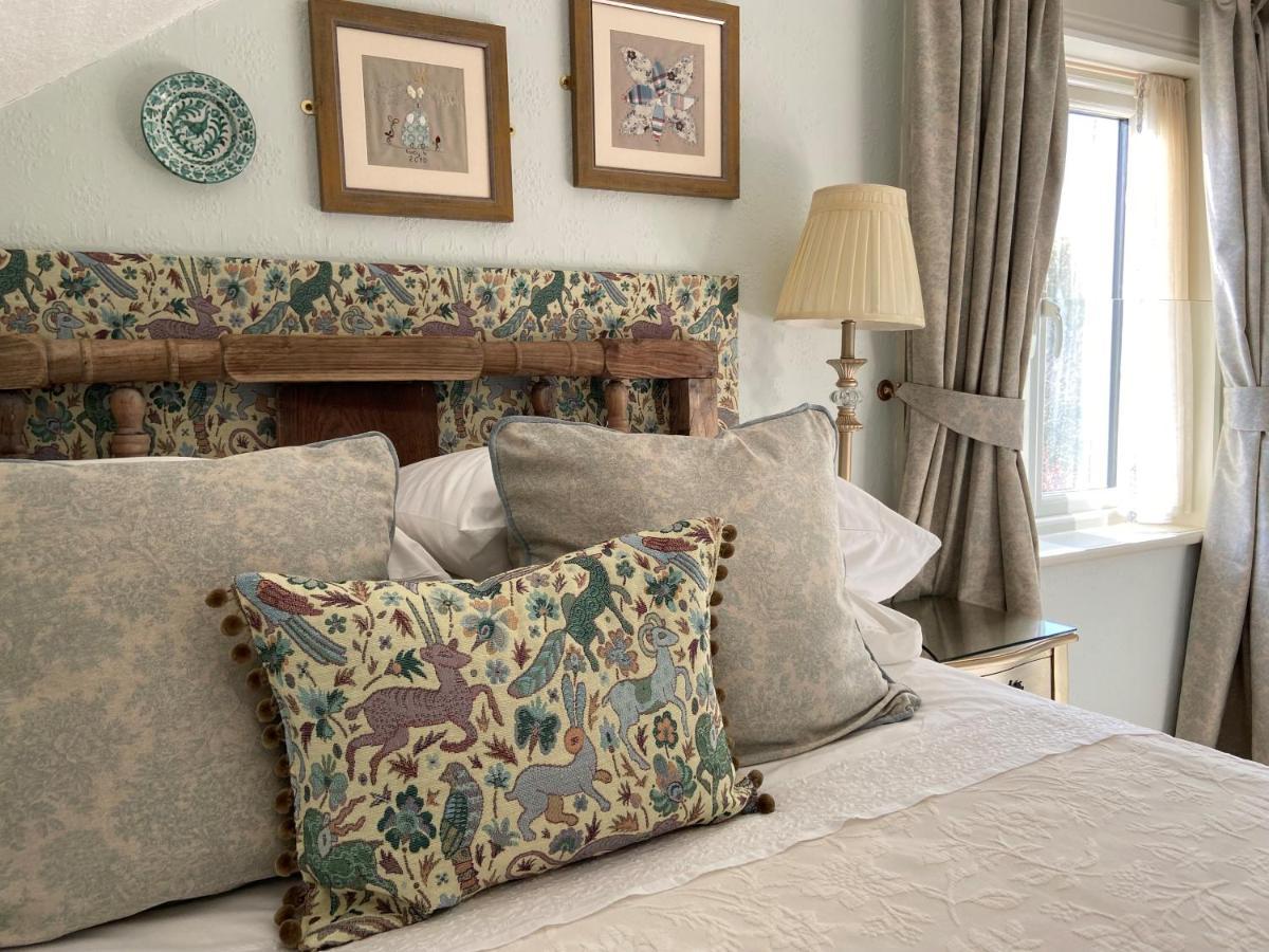 The Artist Residence Dublin Boutique B&B Sutton Exteriör bild